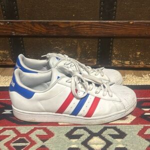 Adidas superstar shell toe Americana vs superstar